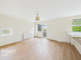 204, Maple Road, Hayes UB4 9NF