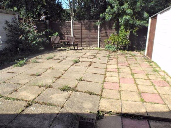 REAR GARDEN: