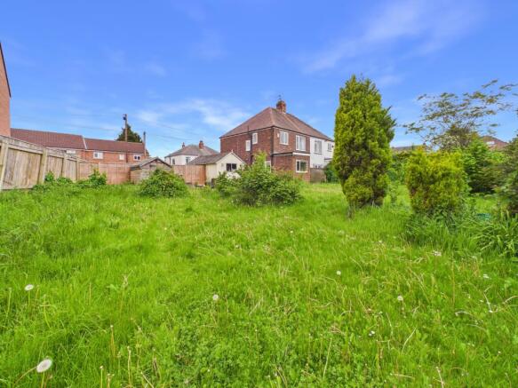 3 bed Semi-Detached for sale Image 12