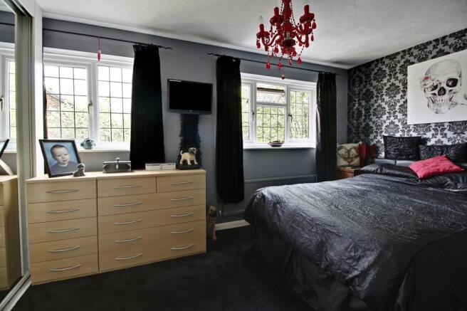 Bedroom 1 (Double)