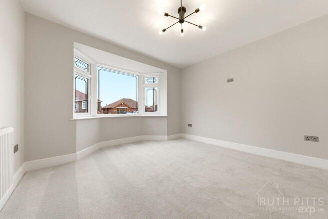 3 bed Detached Bungalow for sale Image 10