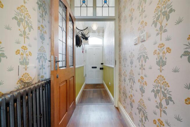 4 bed Town House for sale Image 4