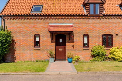 Millway, Barnby, Beccles, NR34 7PS