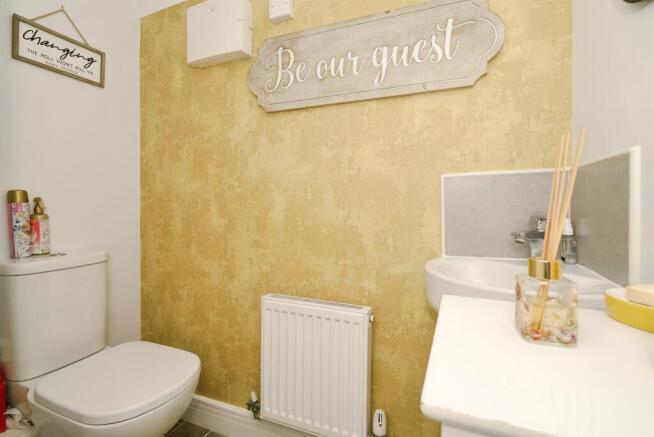 2 bed Semi-Detached for sale Image 12