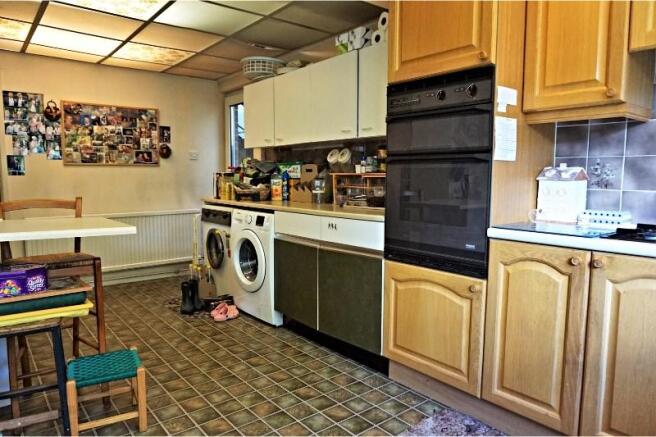 Kitchen / Diner