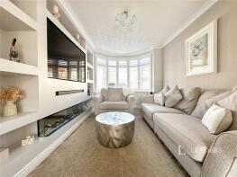 26, Vale Grove, Gosport PO12 4PS