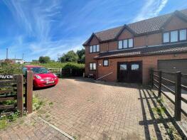 New Haven, Larksfield Road, Harrow Hill GL17 9JP