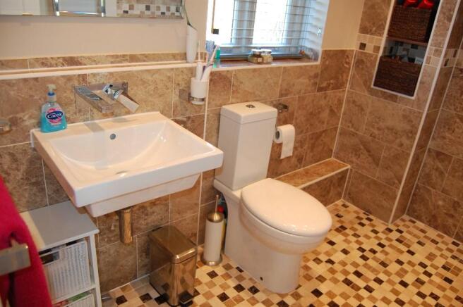 Ensuite
