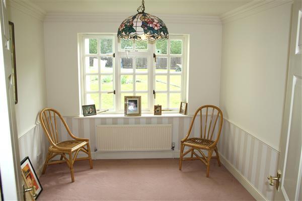 Kitchen / Breakfast Room