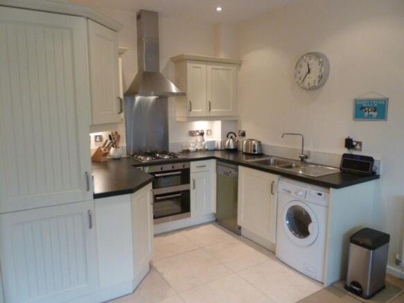 Kitchen, Diner & Lounge