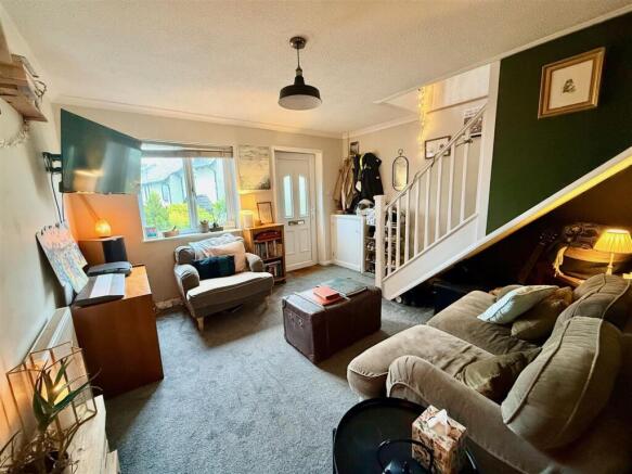 OPEN PLAN LIVING ROOM