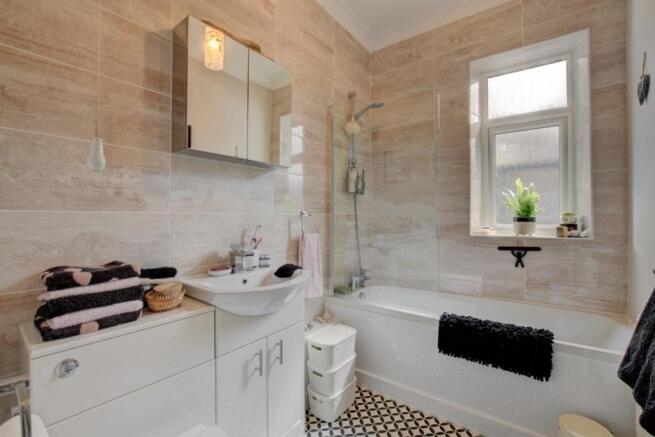 Bath 1.jpg