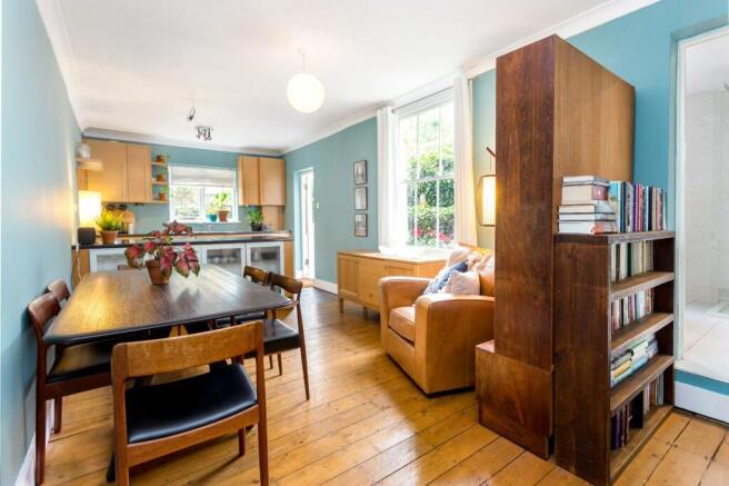 Dining/Kitchen