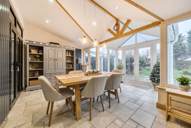 Kitchen / Garden Room