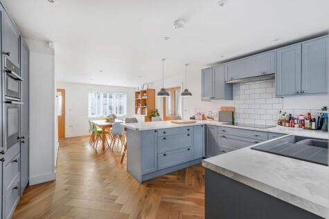 Hawthorn Way, Threemilestone, TR3