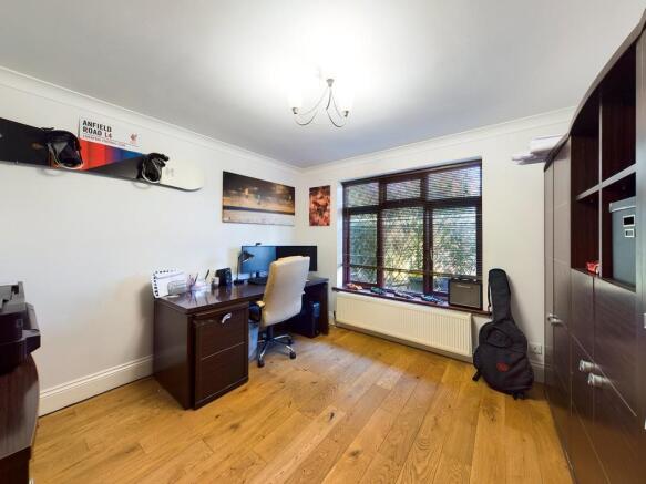 Photo 11