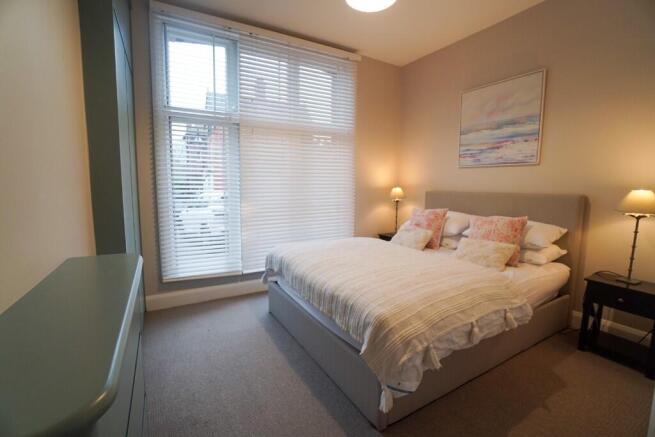 bed 1