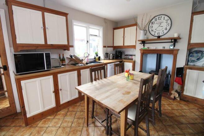 Kitchen/Breakfast Room