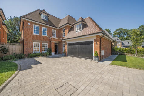 Broadoaks Park Road, West Byfleet, KT14