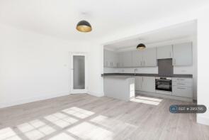 Flat 7, Havercourt, Haverstock Hill, London NW3 4QX