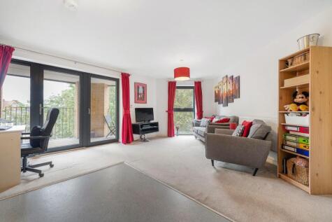 Mostyn Road, SW9