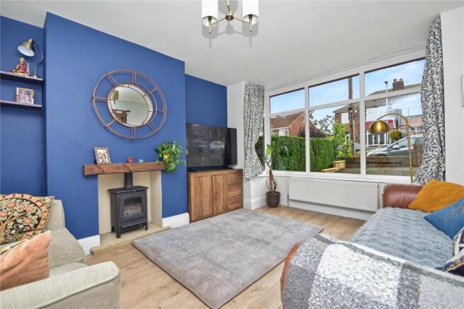 4 bed Semi-Detached for sale Image 4