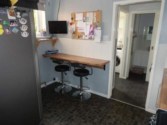 BREAKFAST BAR