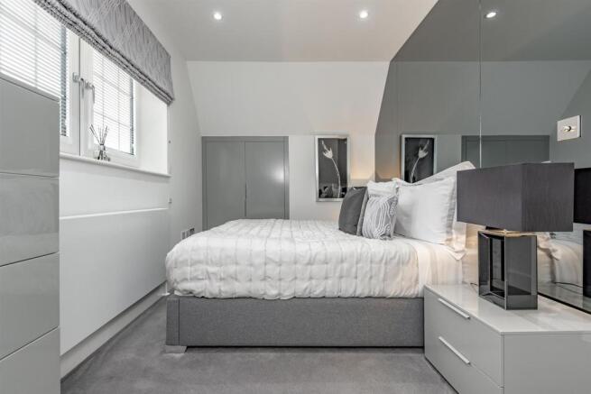 3, 25 Westview Road Low Res - 0002 -_IMM6469 -.jpg