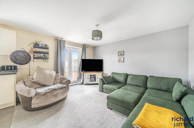 dd4a5eef-252e-42b...