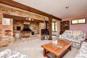 17, Sycamore Close, Leatherhead KT22 9EX