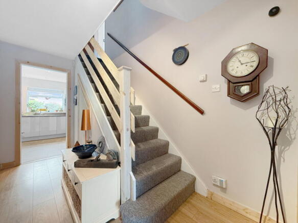 Highfield Close, Semington, BA14 photo 2