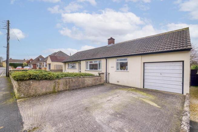 Lyndale, Enfield Road, Evercreech, Shepton Mallet, Somerset, BA4 photo 4