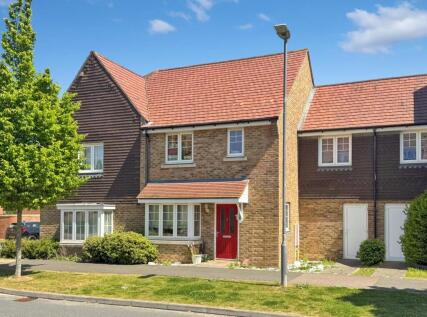 Brambling Avenue, Finberry, Ashford TN25 7FD