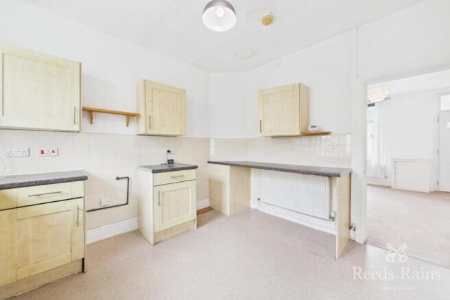2 bed Terraced to rent Image 10