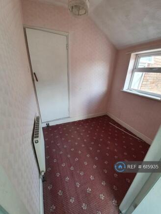 Small Bedroom