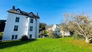 Flat 2, Fern House, C3184 Penally Village Road, Penally, Tenby SA70 7PR