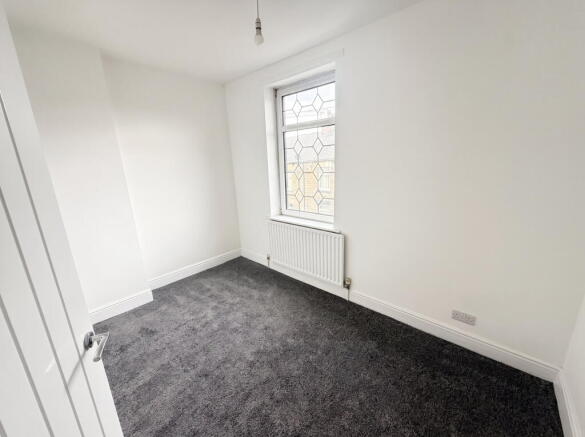 2 bed Terraced for sale Image 8