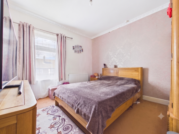 2 bed Terraced for sale Image 9