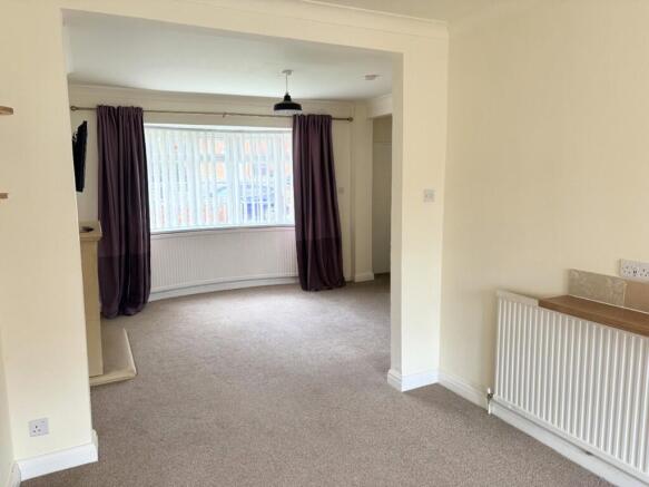 3 bed Detached to rent Image 7