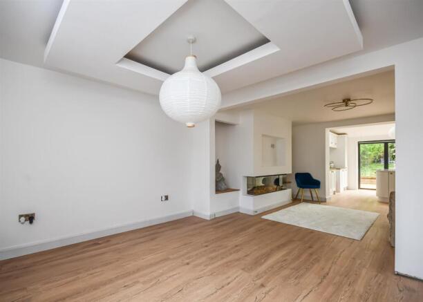 48 Meadow Lane-9.jpg