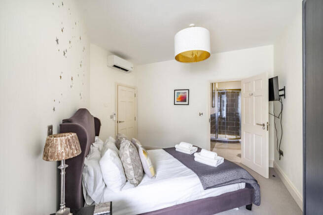 1 bed Apartment for sale Image 7