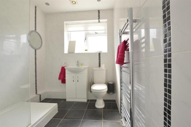 Family shower room