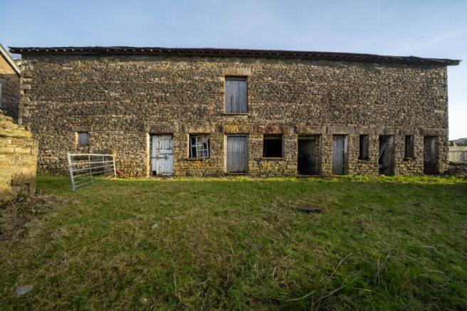 6 bed Barn for sale Image 7