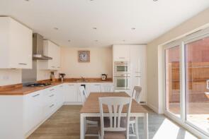 7, Great Clover Leaze, Bristol BS16 1GG
