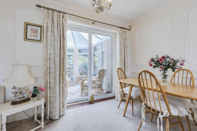 3 bed Semi-Detached for sale Image 4