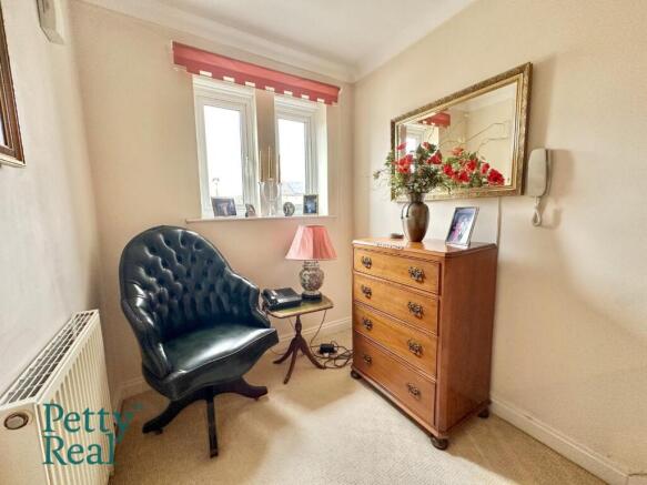 Single Bedroom