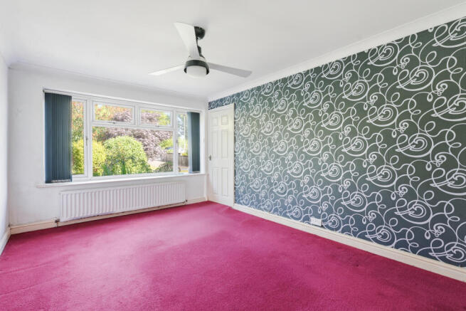 3 bed Bungalow for sale Image 6
