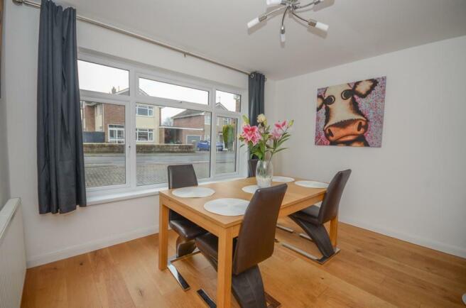 Dining area.jpg