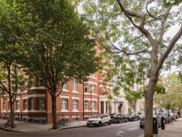 Flat 6, 10 Wilbraham Mansions, Wilbraham Place, London SW1X 9AA