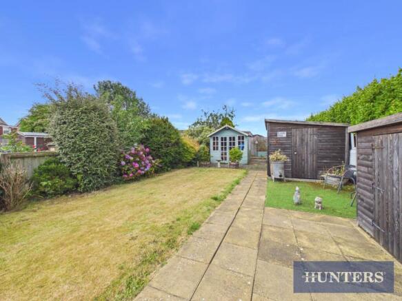 2 bed Detached Bungalow for sale Image 8